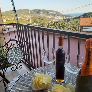 https://la-marineria-di-linoris.hotelitalianriviera.com
